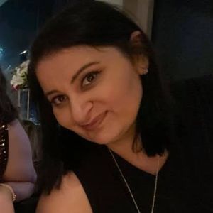 Meet your Posher, Shadia